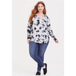 TORRID SUPER SOFT WHITE & BLACK TIE-DYE HOODIE